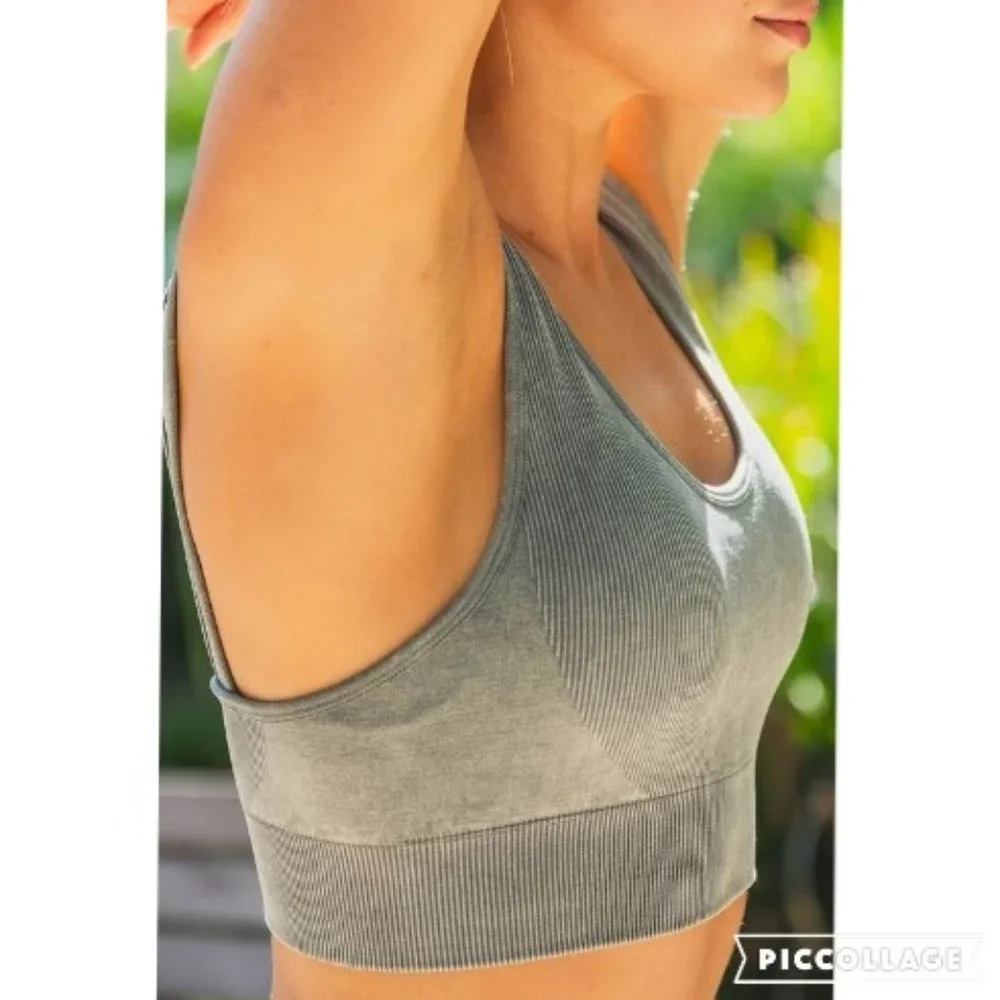 Essential Mineral-Washed Seamless Sports‎ Bra